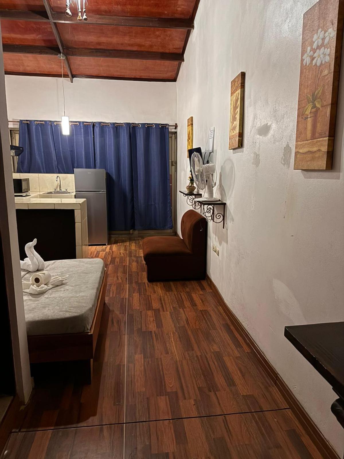 Aparthotel Villa Pacande & Rooms Pilas Room photo